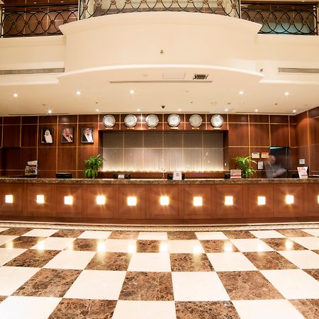 Crowne Plaza Al Khobar By Ihg Hotel Exterior foto The lobby of the hotel