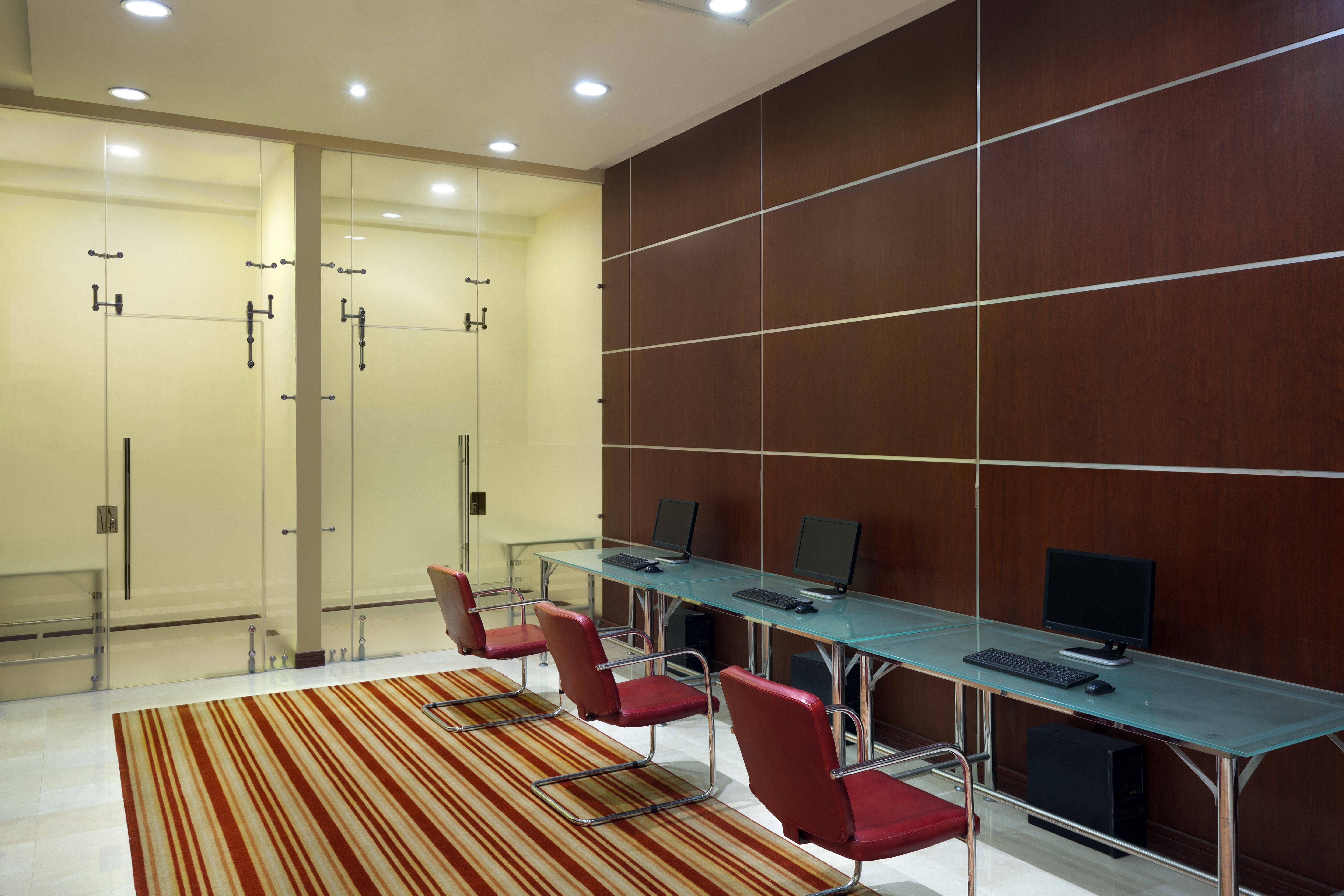 Crowne Plaza Al Khobar By Ihg Hotel Exterior foto Library